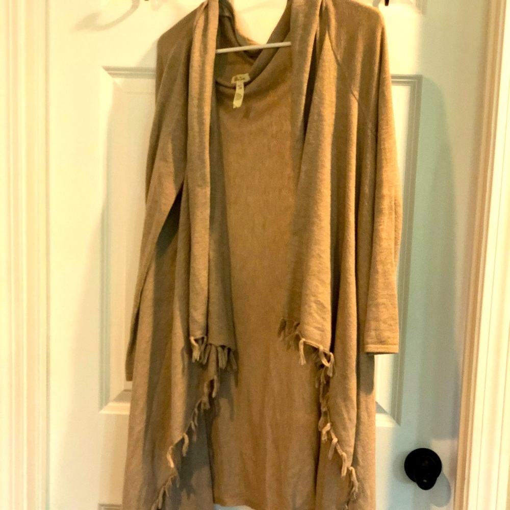 Matilda Jane wrap cardigan excellent condition only worn a few times